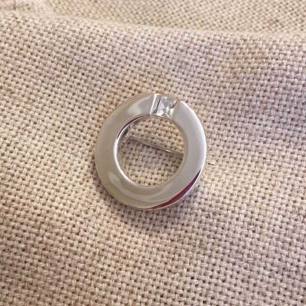 Silver Circle Pin Square Cut Glass Rhinestone - Picture 6 of 11